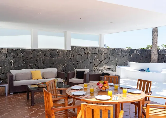 Villa Leon By Playa Blanca